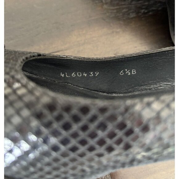 Stuart Weitzman Black Textured Heels - Picture 13 of 15